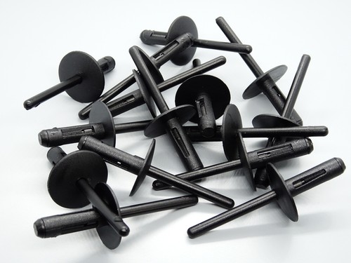 Panel trim clips - clips, wheel